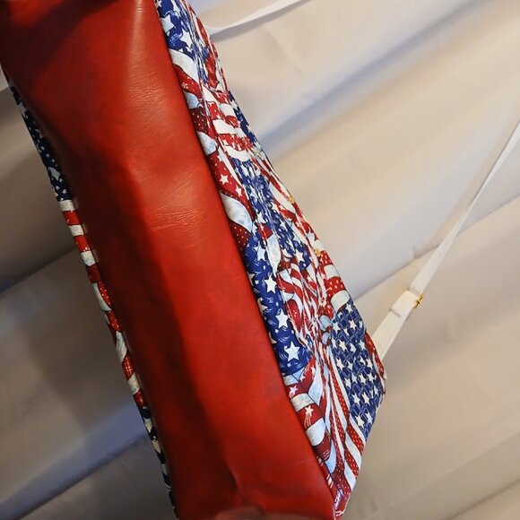 New Patriotic Stars & Stripes USA Sling Crossbody Purse Shoulder Bag Large 18x9x - Picture 8 of 15